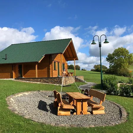 Holzhaus Onkel Fritz Mit Sauna Und Whirlwanne Casa de Férias