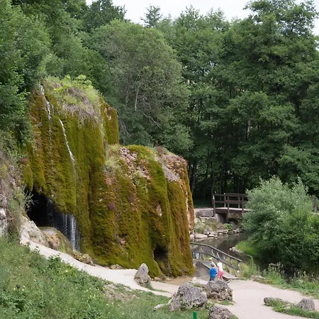 Holzhaus Onkel Fritz Mit Sauna Und Whirlwanne Holiday home Esch (Rhineland-Palatinate)