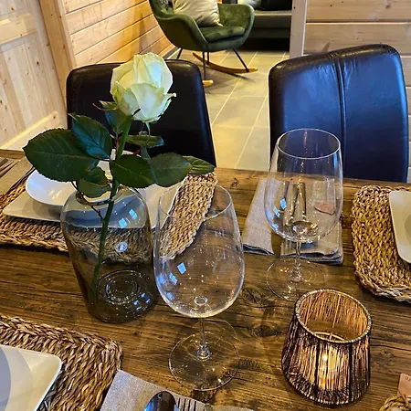 Holzhaus Onkel Fritz Mit Sauna Und Whirlwanne Ferienhaus *